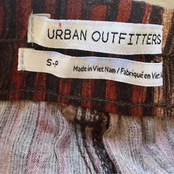 NWT Urban Outfitters Pants - Picture 6 of 8